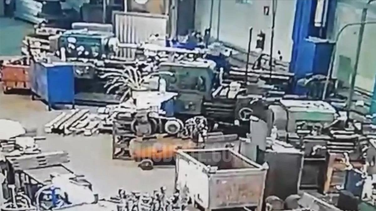 Real video of the lathe machine incident