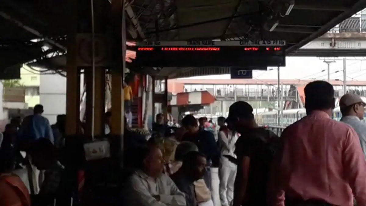 Viral video of Patna . railway station