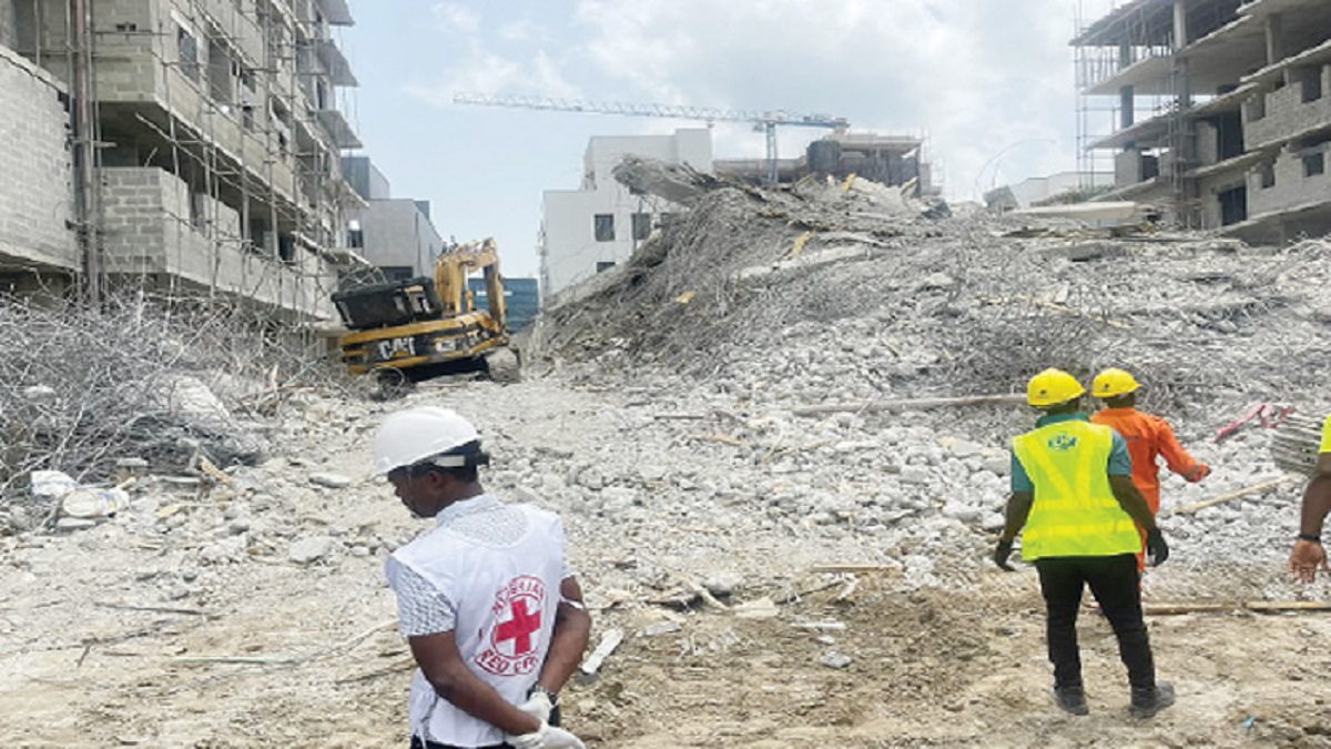 Building collapse Banana Island Lakes