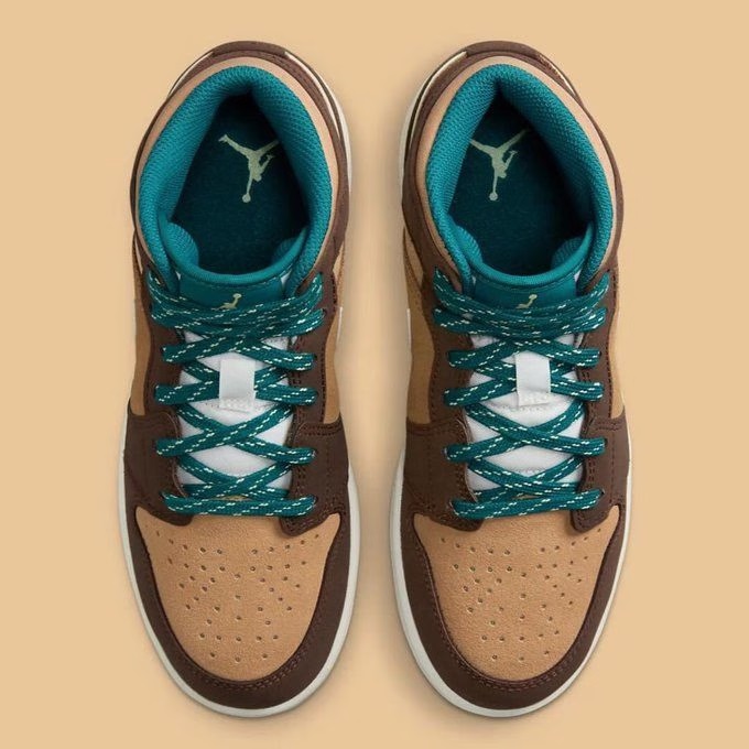 Nike Air Jordan 1 Mid Cocoa Wow Shoes