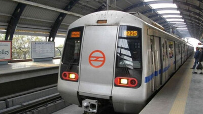Delhi metro video