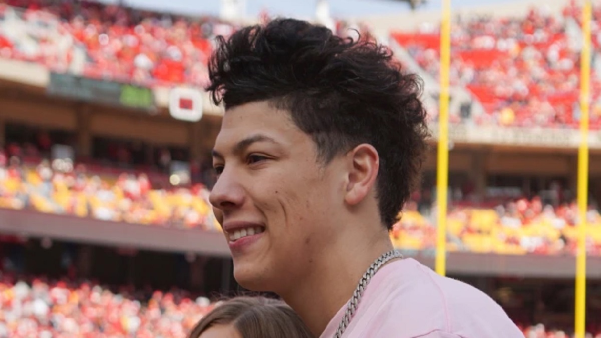 Jackson Mahomes' restaurant video went viral after the arrest sparked