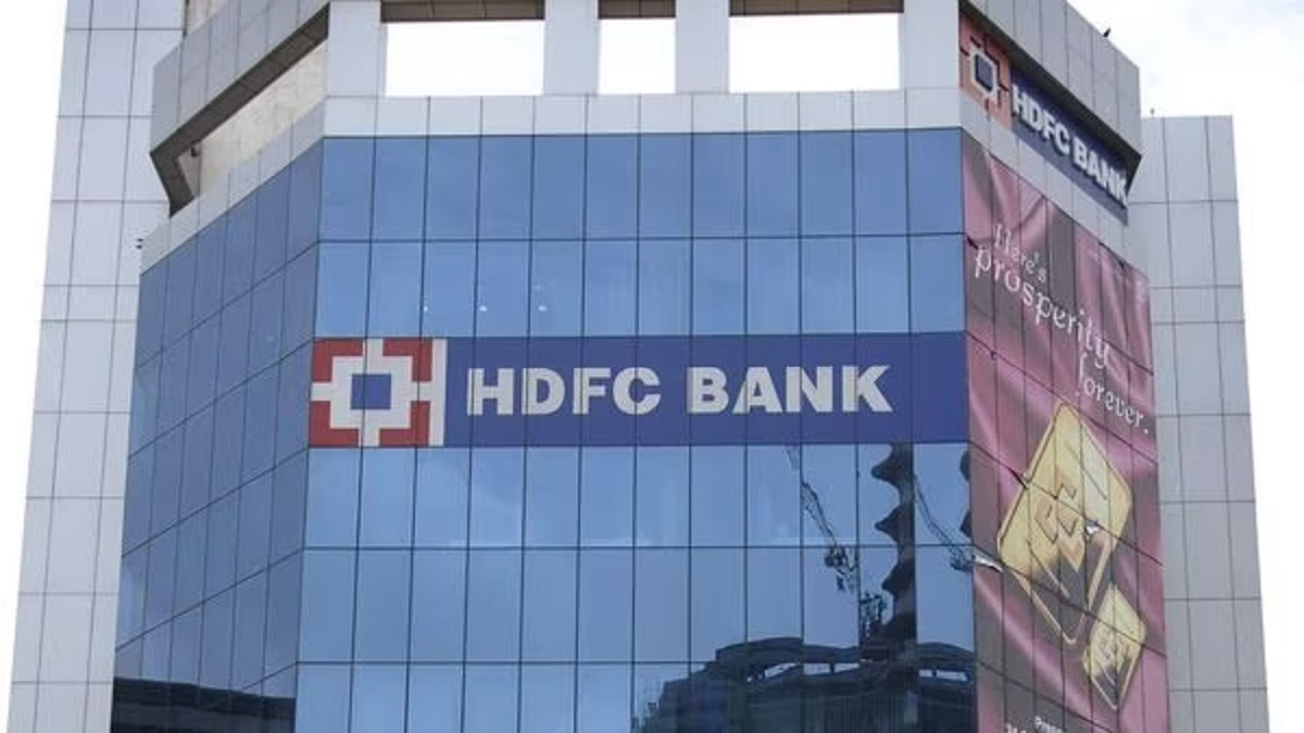 Hdfc Bank Share Price Falls Ahead Of Q2 Results Today Heres What To Expect 9861