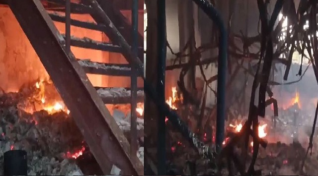 Fire breaks out in a paper mill in Howrah area