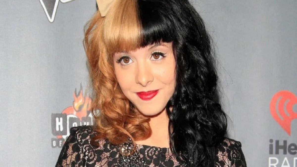 Is Melanie Martinez Dead or Alive? Death Hoax Debunked As Twitter