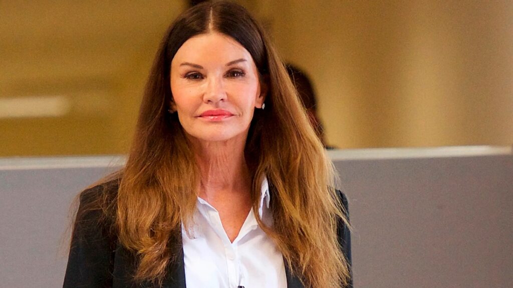 How Old is Janice Dickinson? Age and Biography