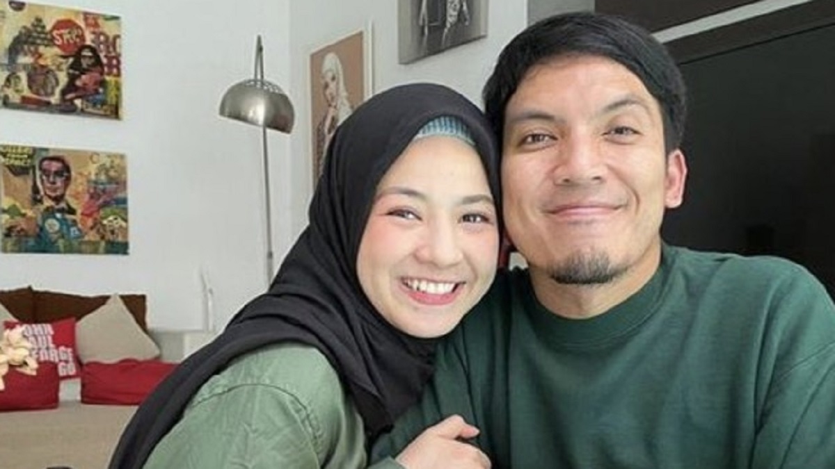 Fact check: Natasha Rizky Selingkuh cheating on Desta Selingkuh ...