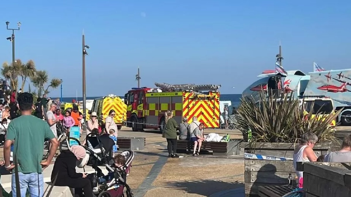 Incident on Bournemouth beach