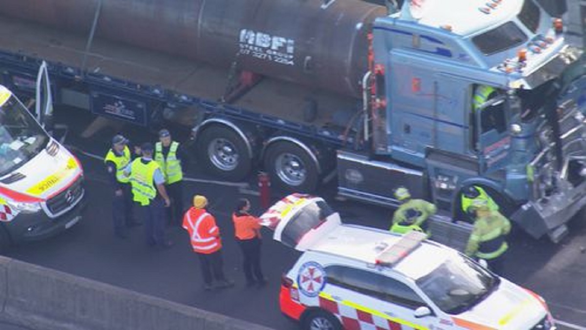 Lane Cove Tunnel Accident Multivehicle crash in Sydney’s north
