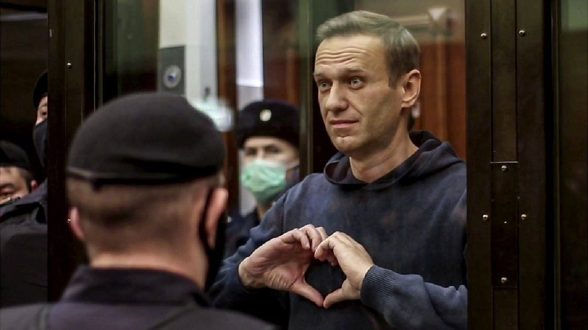 Alexei Navalny, children and family: son, daughter and wife, Yulia ...