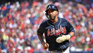 who is the brother of eddie rosario