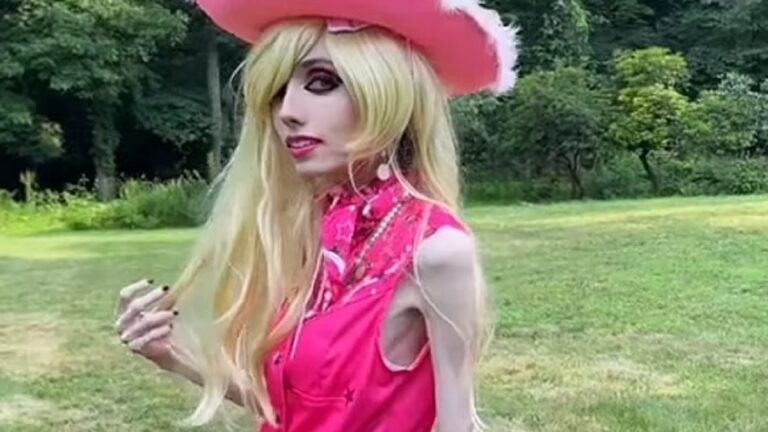 Anorexic YouTuber Eugenia Cooney, 29, new video sparks outrage over ...