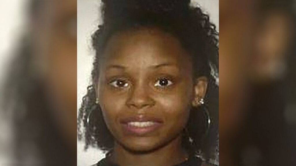 Imani Roberson Missing Family pleads for help in search for mother of 4