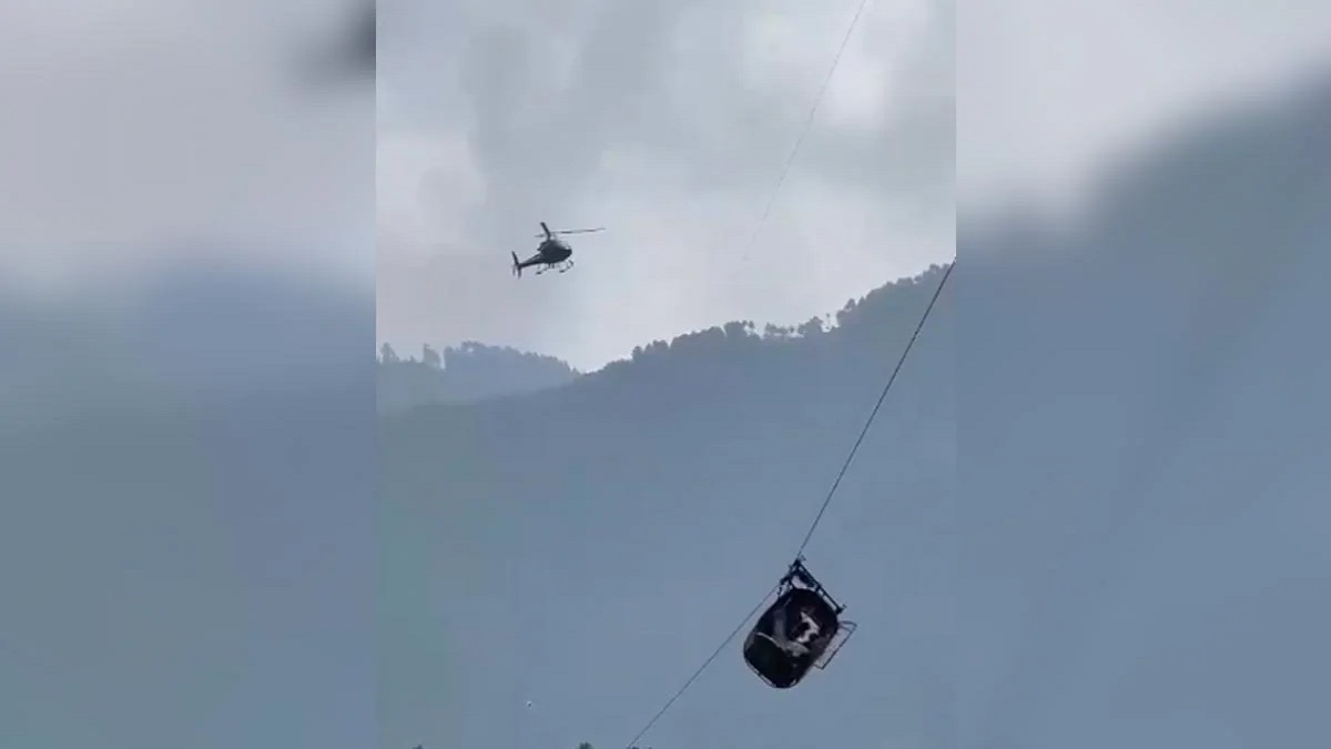 Pakistan cable car accident incident Children trapped in Pakistan cable car rescued
