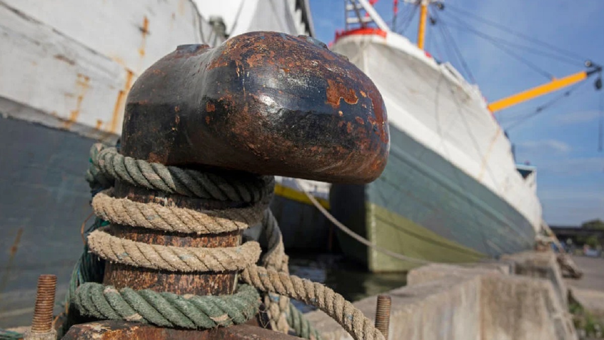 WATCH Video Boat Snapback Rope Accident Reddit sparks reacts online