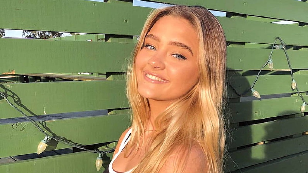 Does Lizzy Greene Have A Baby? Family Details