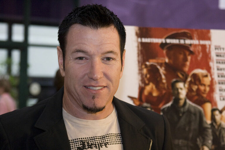 Why Steve Harwell Commit Suicide? Former Smash Mouth Frontman Dies At 56