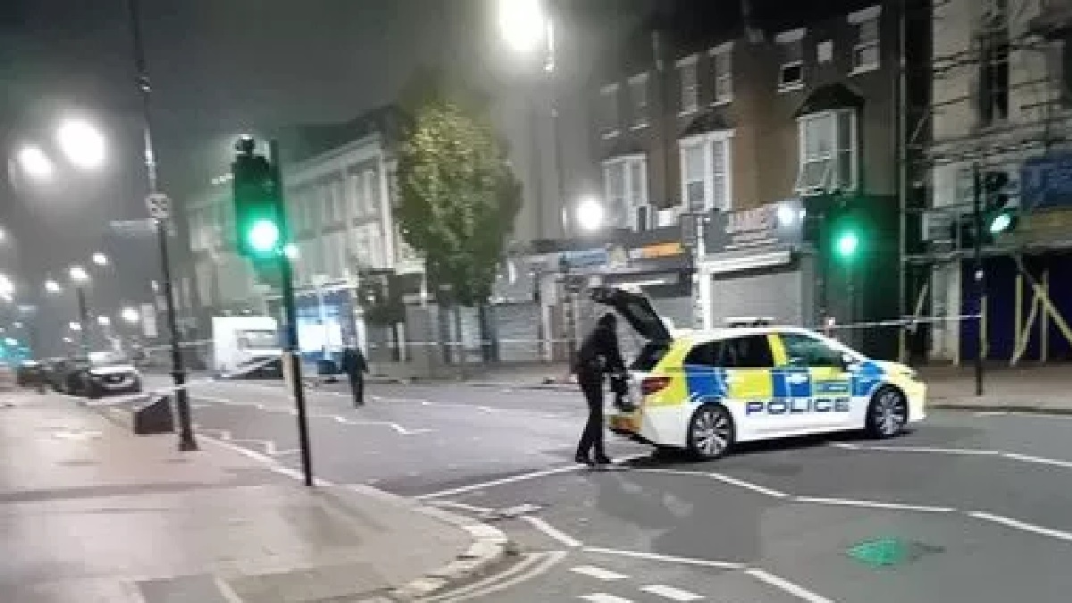 Tottenham Incident: Met Police close major road for hours after man in ...